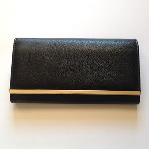 Apt9 Trifold Wallet